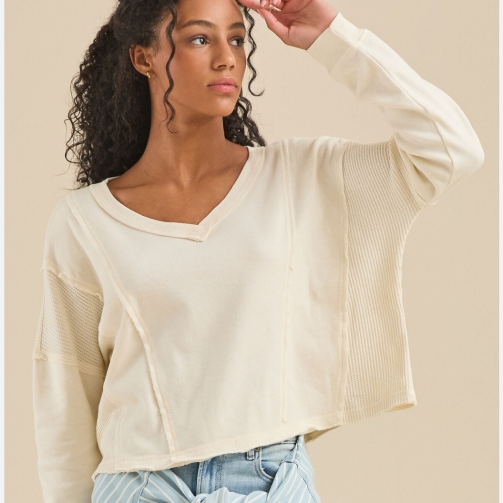 Altar'd State Off-White Textured V-Neck Sweater Oversized Cropped Size XS